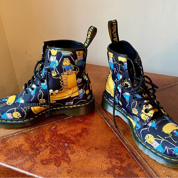 Doc Martens 
Cartoon Network Boots - Picture 4 of 8